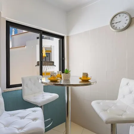 Apartment Feliz *