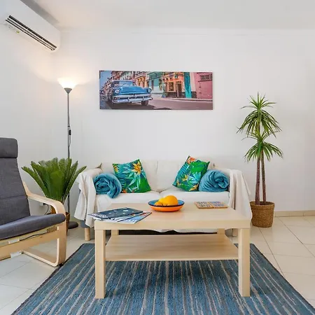 Apartman Feliz *